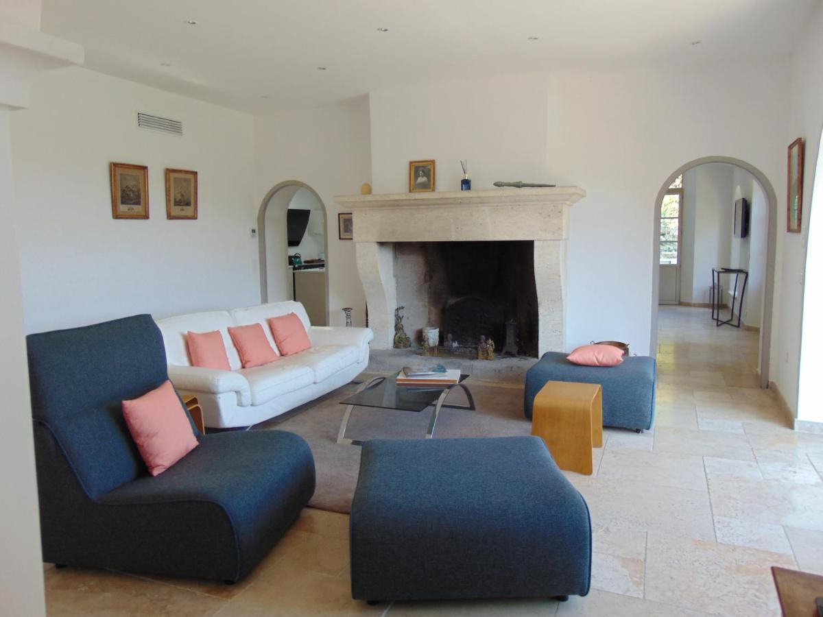 L'Elegante Bastide En Pierre Avec Vue Sur Le Vieux Village De Mougins Exteriér fotografie